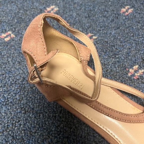 Forever 21 Pink Ballet Flats Womens Size 8 Pointed Toe‎ Open Ankle Buckle Strap - Picture 3 of 11